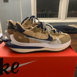 Sacia x waffle sesame size 11